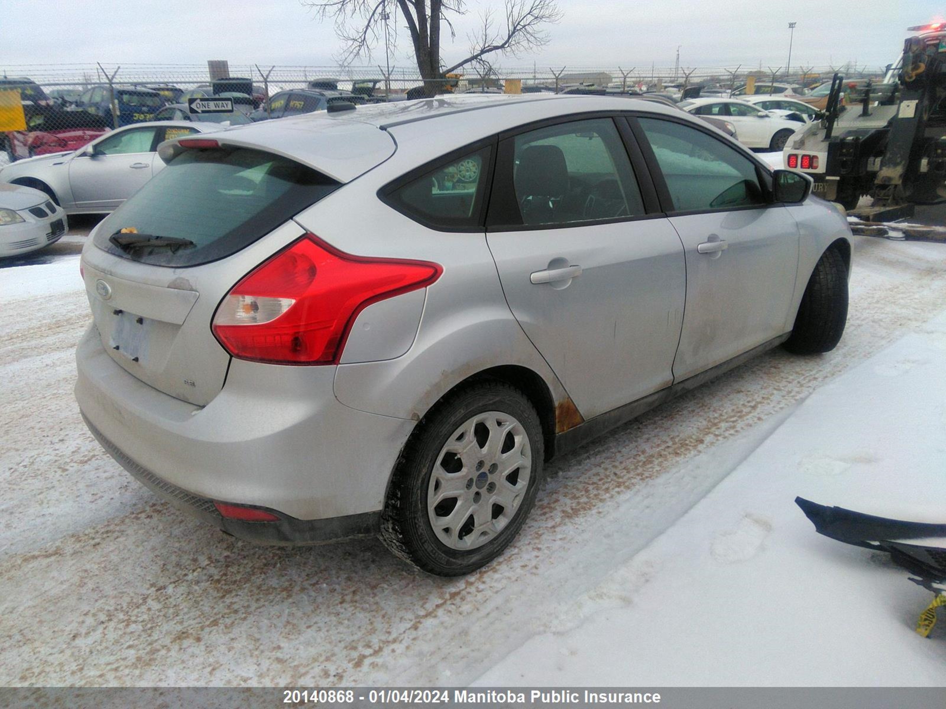 Photo 3 VIN: 1FAHP3K20CL170320 - FORD FOCUS 