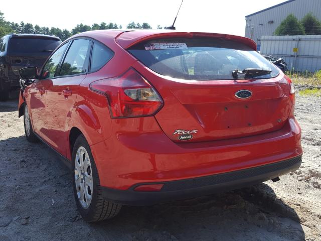 Photo 2 VIN: 1FAHP3K20CL229737 - FORD FOCUS SE 