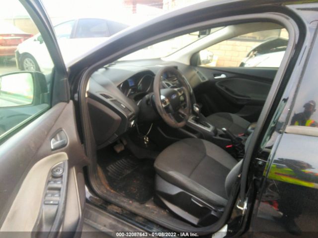 Photo 4 VIN: 1FAHP3K20CL250913 - FORD FOCUS 