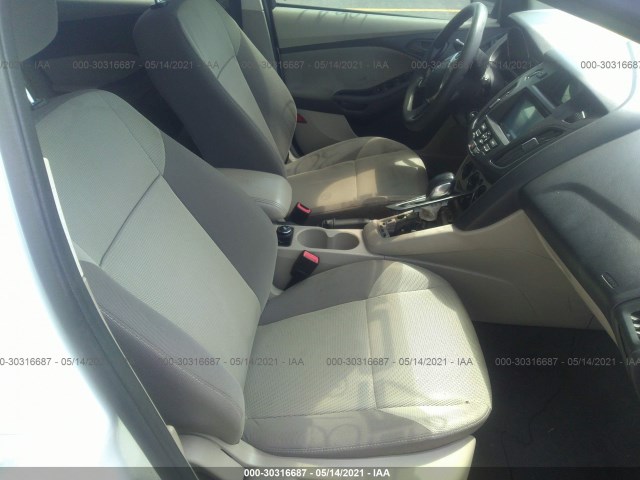 Photo 4 VIN: 1FAHP3K20CL252256 - FORD FOCUS 