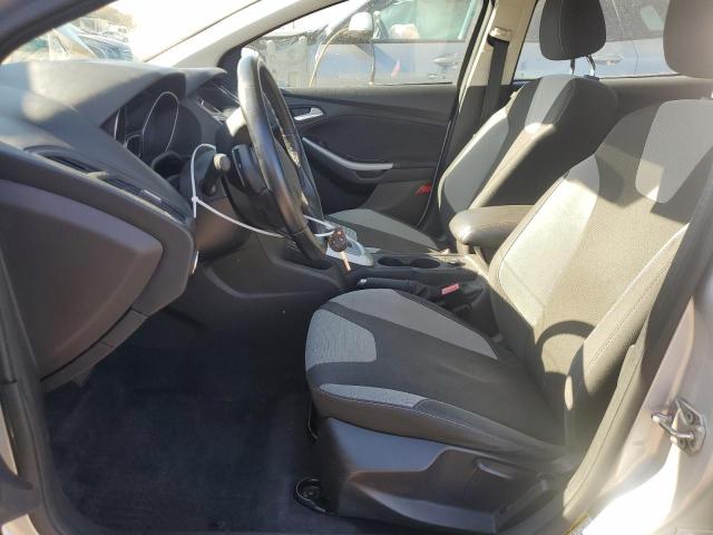 Photo 6 VIN: 1FAHP3K20CL295365 - FORD FOCUS SE 