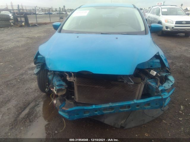 Photo 5 VIN: 1FAHP3K20CL321429 - FORD FOCUS 