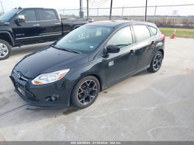 Photo 1 VIN: 1FAHP3K20CL353023 - FORD FOCUS 