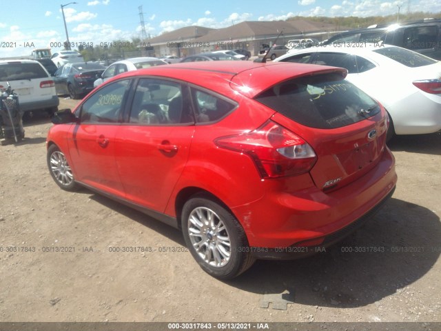 Photo 2 VIN: 1FAHP3K20CL394767 - FORD FOCUS 