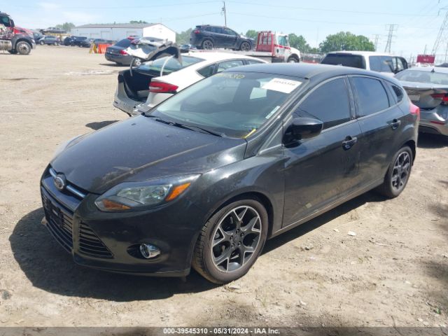 Photo 1 VIN: 1FAHP3K20CL464459 - FORD FOCUS 