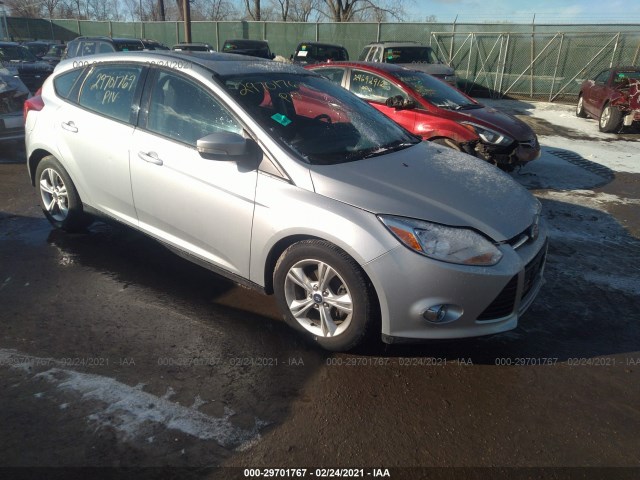 Photo 0 VIN: 1FAHP3K20CL477020 - FORD FOCUS 