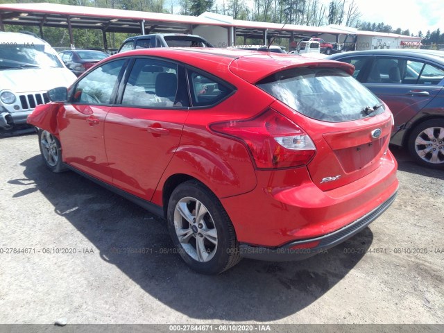 Photo 2 VIN: 1FAHP3K21CL154563 - FORD FOCUS 