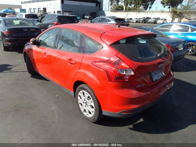 Photo 2 VIN: 1FAHP3K21CL155504 - FORD FOCUS 