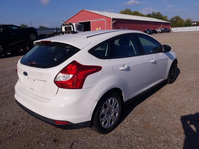 Photo 3 VIN: 1FAHP3K21CL170956 - FORD FOCUS SE 