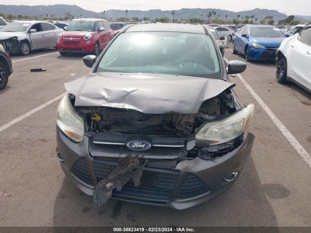 Photo 5 VIN: 1FAHP3K21CL262696 - FORD FOCUS 