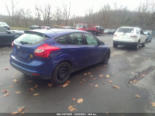 Photo 3 VIN: 1FAHP3K21CL271818 - FORD FOCUS 