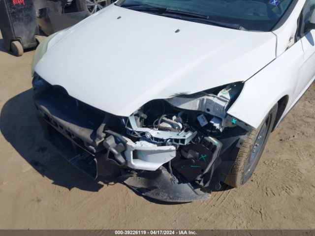 Photo 5 VIN: 1FAHP3K21CL273973 - FORD FOCUS 