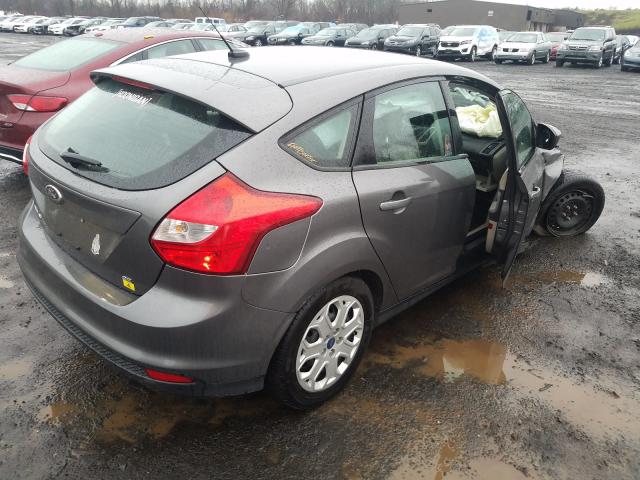 Photo 3 VIN: 1FAHP3K21CL281653 - FORD FOCUS SE 