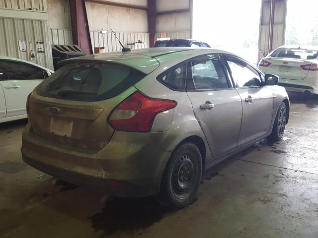 Photo 3 VIN: 1FAHP3K21CL312853 - FORD FOCUS SE 