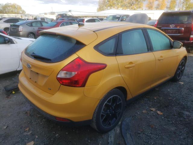 Photo 2 VIN: 1FAHP3K21CL356772 - FORD FOCUS 