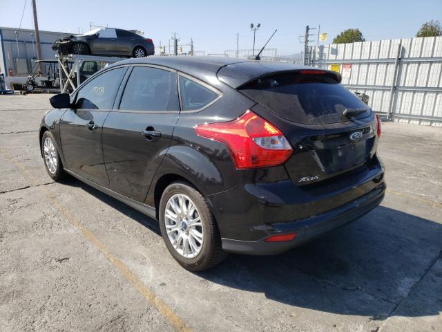 Photo 2 VIN: 1FAHP3K21CL373071 - FORD FOCUS SE 