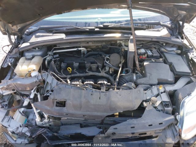 Photo 9 VIN: 1FAHP3K21CL384670 - FORD FOCUS 