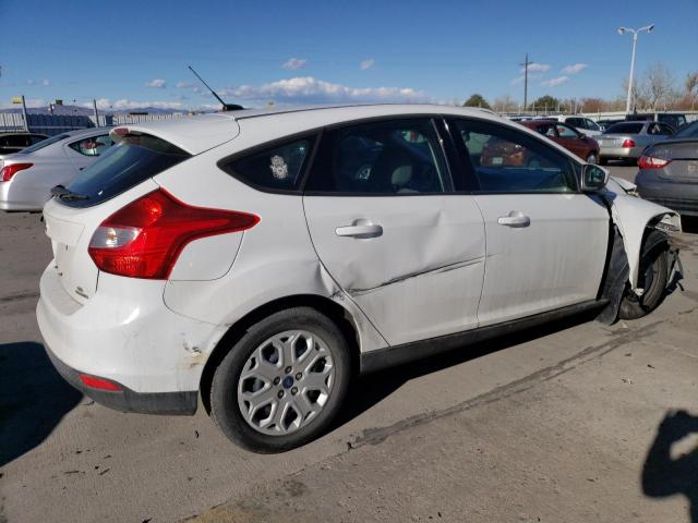 Photo 2 VIN: 1FAHP3K21CL411012 - FORD FOCUS 