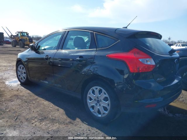 Photo 2 VIN: 1FAHP3K21CL414783 - FORD FOCUS 