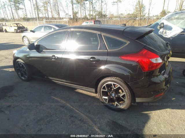 Photo 2 VIN: 1FAHP3K21CL420275 - FORD FOCUS 