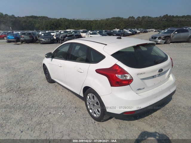 Photo 2 VIN: 1FAHP3K21CL433396 - FORD FOCUS 