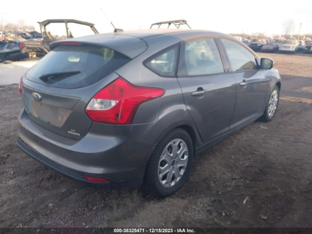 Photo 3 VIN: 1FAHP3K21CL448240 - FORD FOCUS 