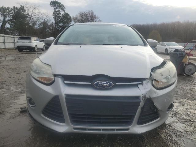 Photo 4 VIN: 1FAHP3K21CL463062 - FORD FOCUS SE 