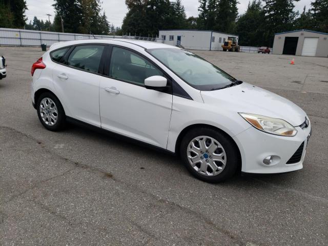 Photo 3 VIN: 1FAHP3K22CL101841 - FORD FOCUS SE 