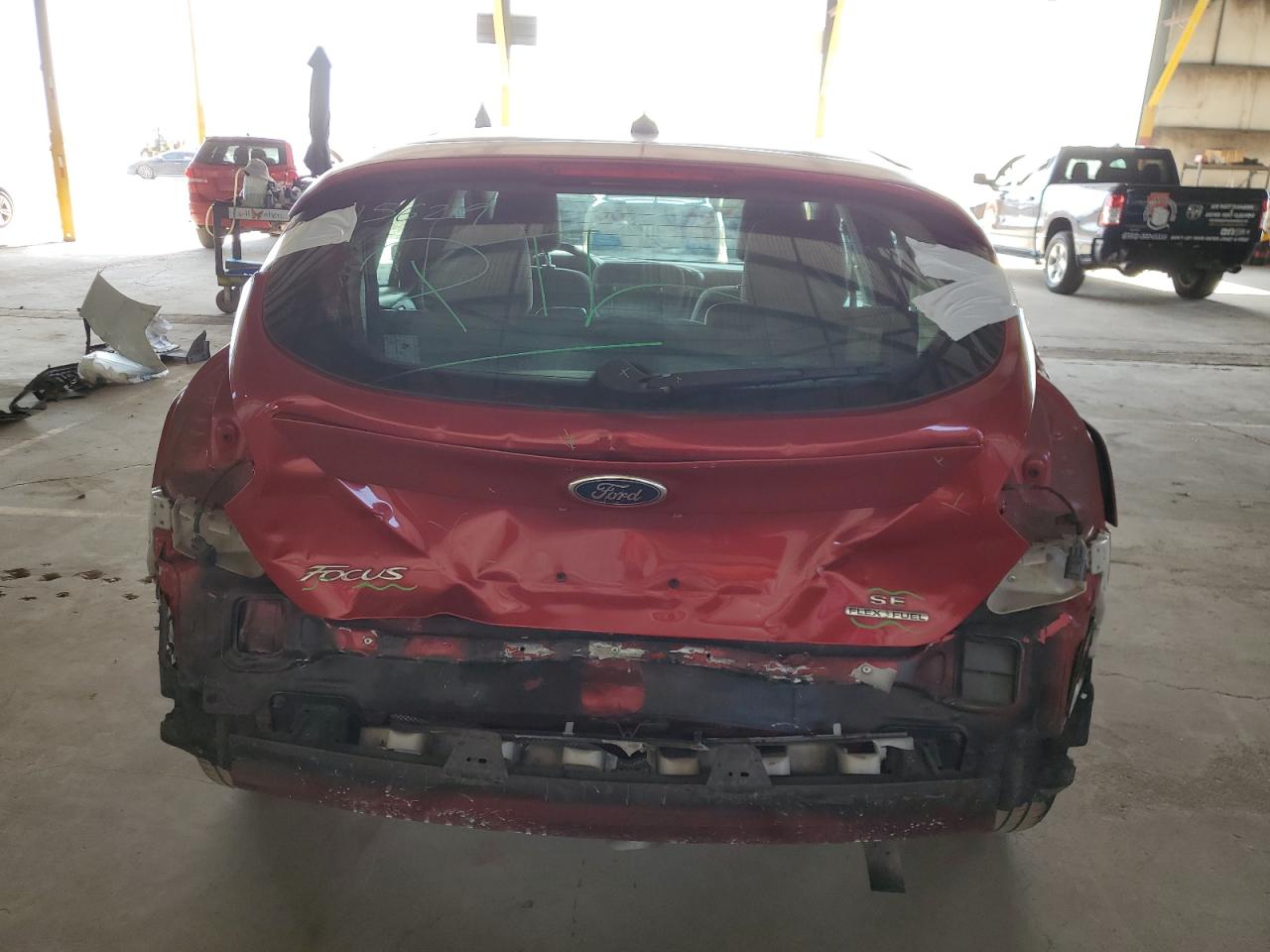 Photo 5 VIN: 1FAHP3K22CL102617 - FORD FOCUS 