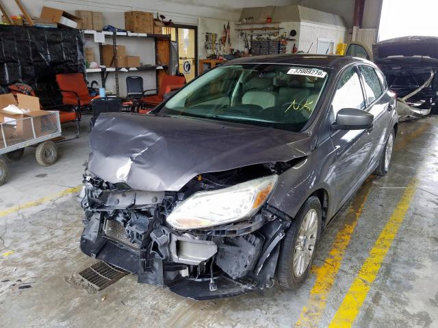 Photo 1 VIN: 1FAHP3K22CL132720 - FORD FOCUS SE 