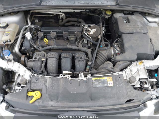 Photo 9 VIN: 1FAHP3K22CL135181 - FORD FOCUS 