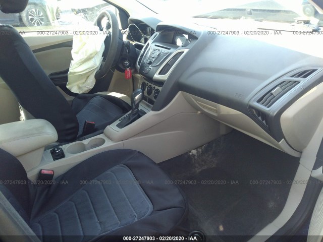 Photo 4 VIN: 1FAHP3K22CL141871 - FORD FOCUS 