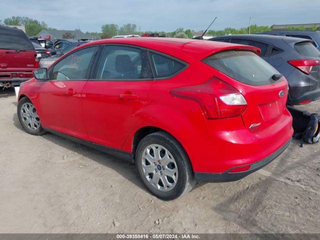 Photo 2 VIN: 1FAHP3K22CL220831 - FORD FOCUS 