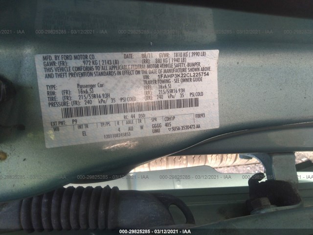 Photo 8 VIN: 1FAHP3K22CL225754 - FORD FOCUS 