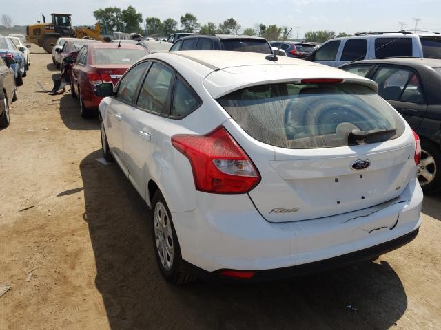 Photo 2 VIN: 1FAHP3K22CL245048 - FORD FOCUS SE 