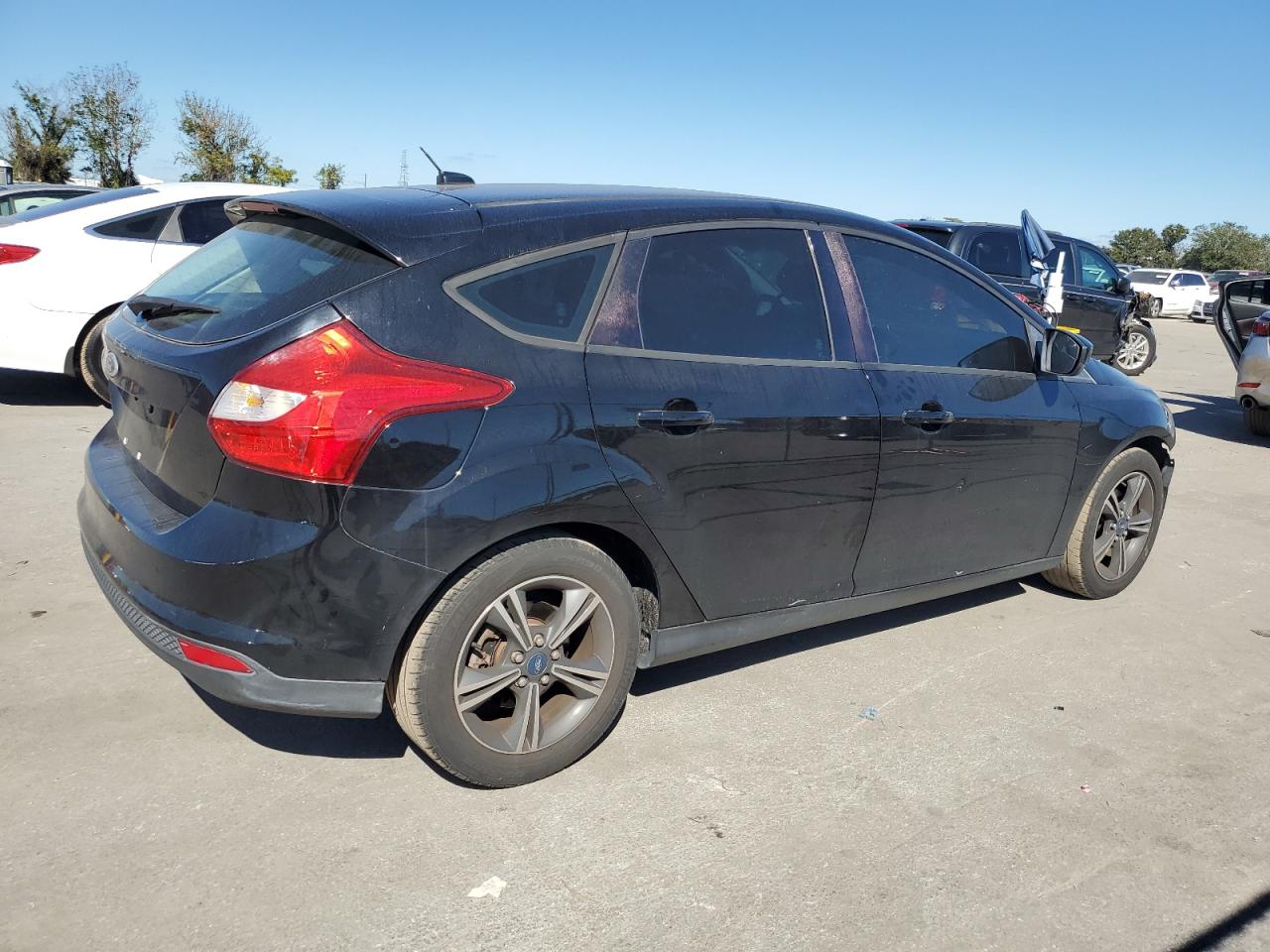 Photo 2 VIN: 1FAHP3K22CL254722 - FORD FOCUS 