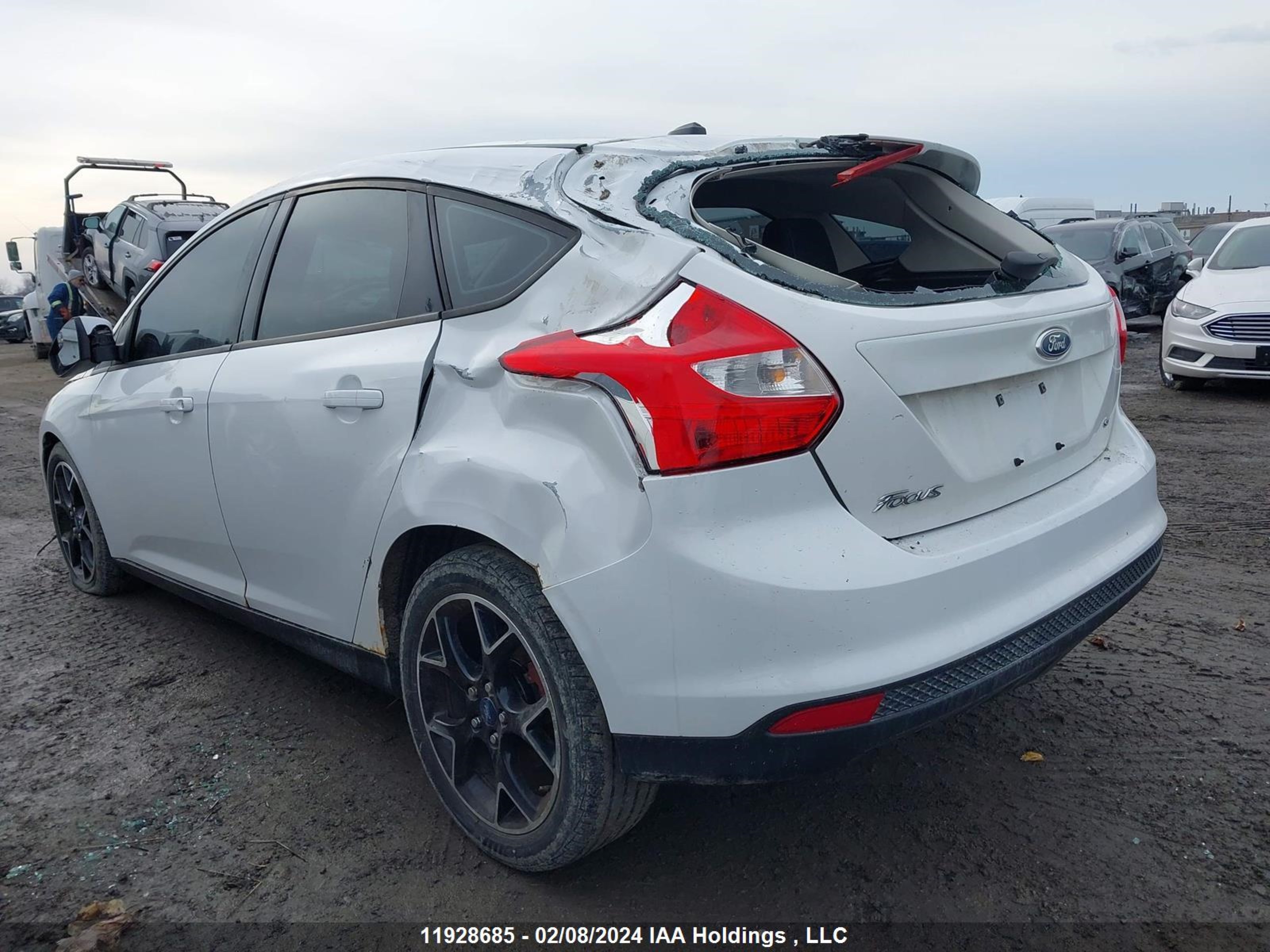 Photo 2 VIN: 1FAHP3K22CL305491 - FORD FOCUS 