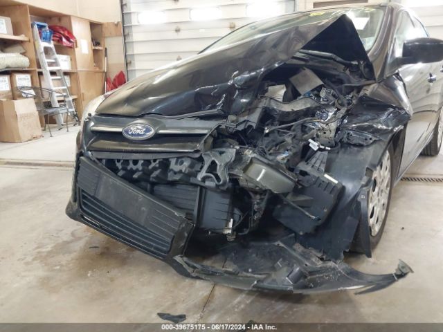 Photo 5 VIN: 1FAHP3K22CL313946 - FORD FOCUS 