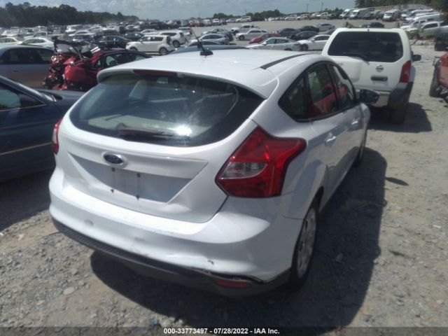 Photo 3 VIN: 1FAHP3K22CL357560 - FORD FOCUS 