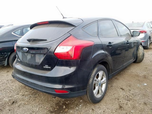 Photo 3 VIN: 1FAHP3K22CL446092 - FORD FOCUS SE 