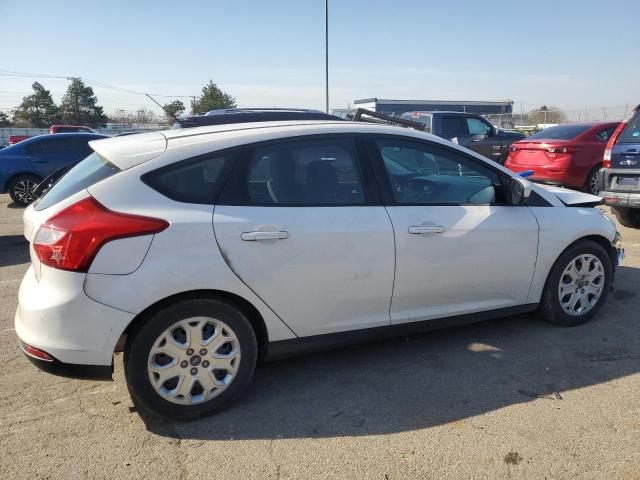 Photo 2 VIN: 1FAHP3K22CL475138 - FORD FOCUS 