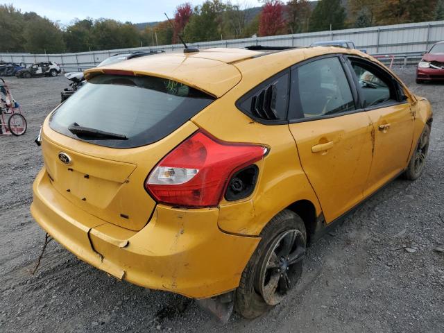 Photo 3 VIN: 1FAHP3K23CL125081 - FORD FOCUS SE 