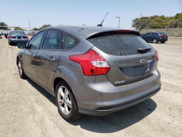 Photo 2 VIN: 1FAHP3K23CL130829 - FORD FOCUS SE 