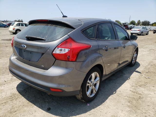 Photo 3 VIN: 1FAHP3K23CL130829 - FORD FOCUS SE 