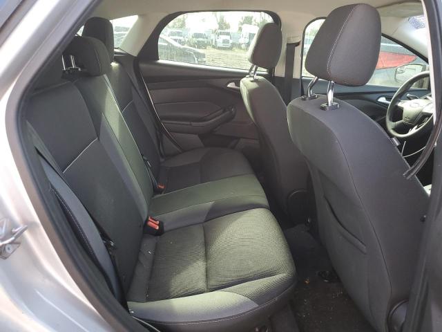 Photo 9 VIN: 1FAHP3K23CL138073 - FORD FOCUS SE 