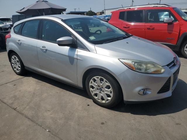 Photo 3 VIN: 1FAHP3K23CL239162 - FORD FOCUS SE 