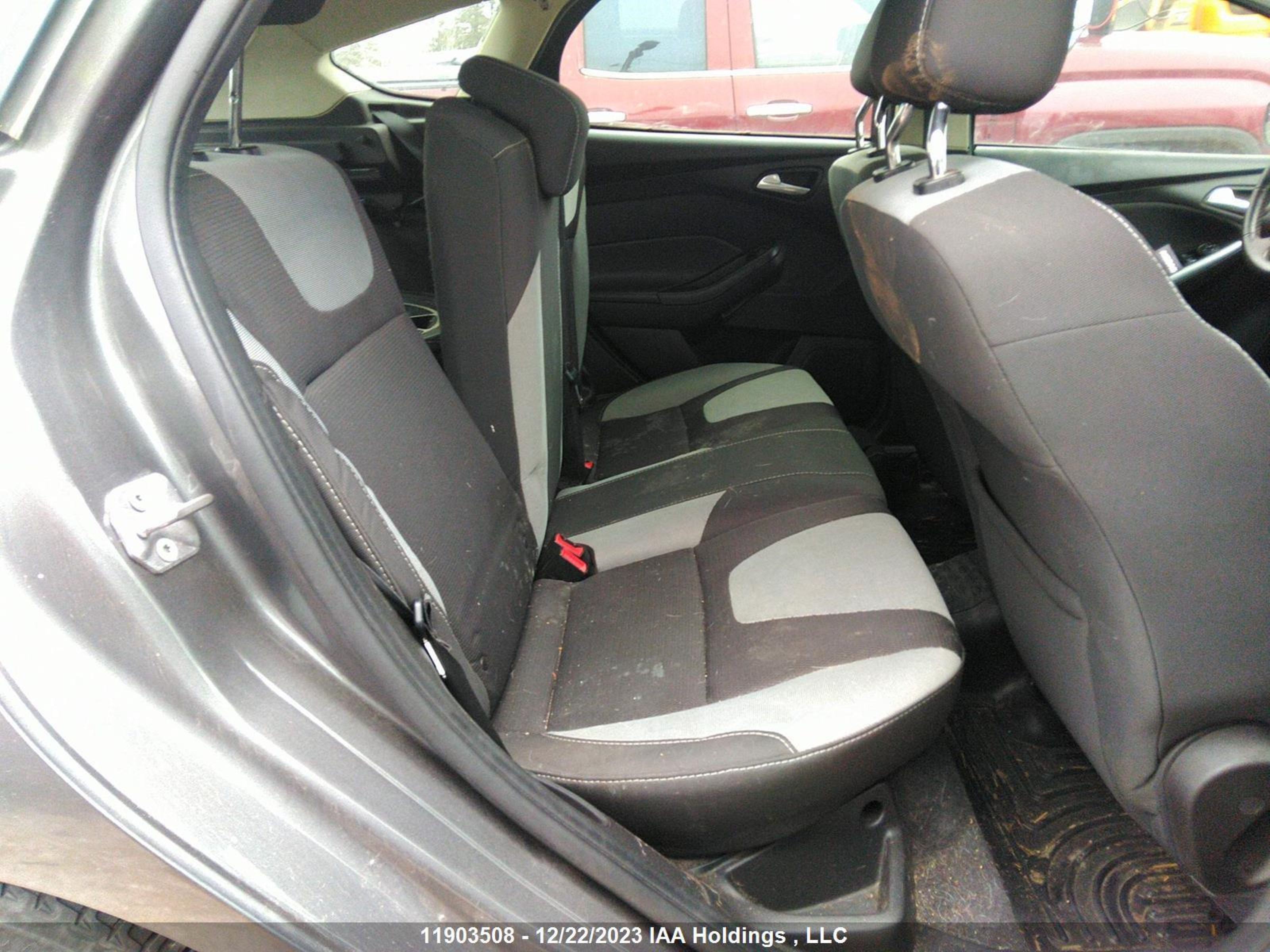 Photo 7 VIN: 1FAHP3K23CL240103 - FORD FOCUS 