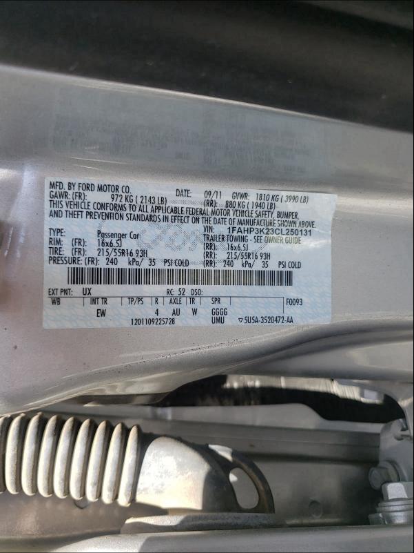 Photo 9 VIN: 1FAHP3K23CL250131 - FORD FOCUS SE 