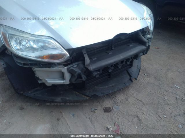 Photo 5 VIN: 1FAHP3K23CL279970 - FORD FOCUS 