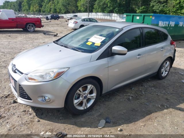 Photo 1 VIN: 1FAHP3K23CL282156 - FORD FOCUS 